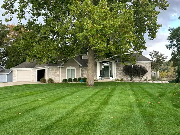 727 Gilead Shores Dr, Bronson, MI 49028