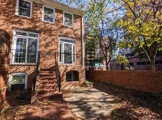 1038 N Randolph St, Arlington, VA 22201