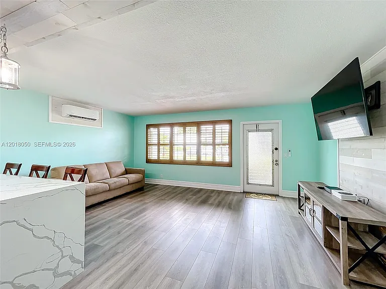 226 Newport Ct #O — Photo 16