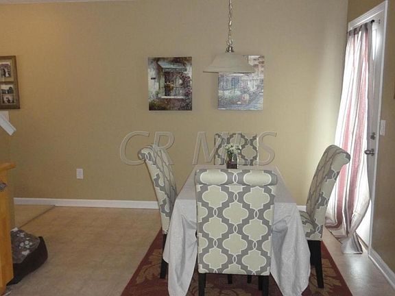 4th image of 7814 Freesia St