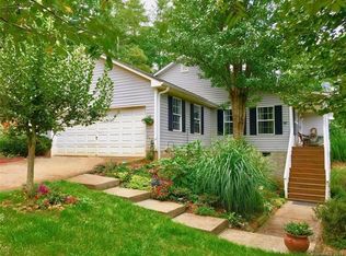 34 Antler Valley Dr, Weaverville, NC 28787