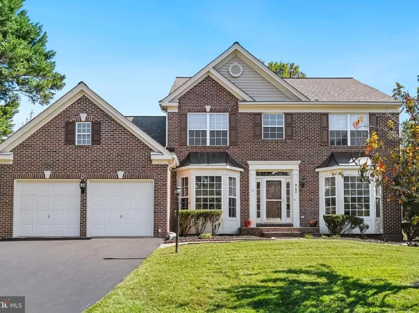 9197 Rilda Pl, Bristow, VA 20136