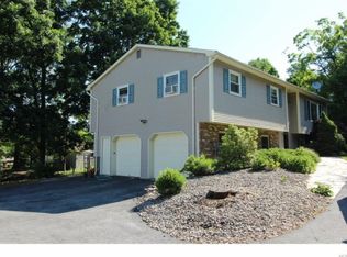 7 Pennsylvania Ave, Monroe, NY 10950