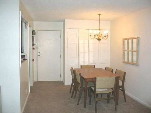 Dining Room/LR combo