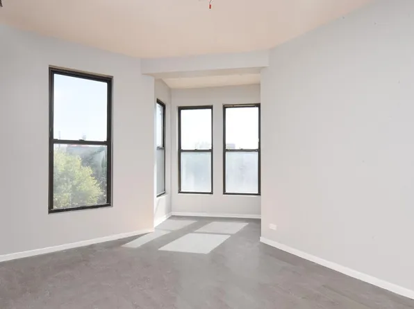 1924 S Loomis St #2F, Chicago, IL 60608