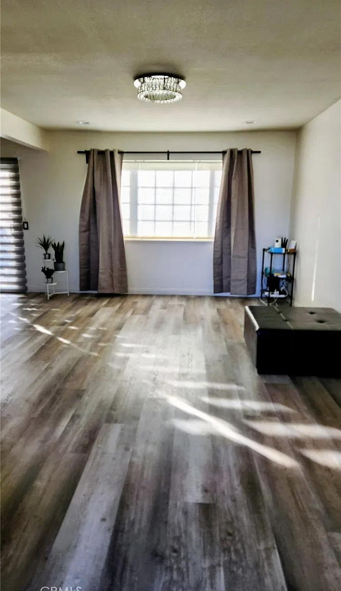 3 bed, 1358 sqft, $3,250 — Photo 4