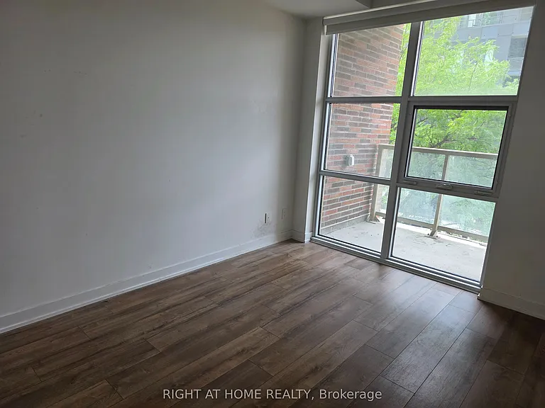 1787 Saint Clair Ave W #319 — Photo 3