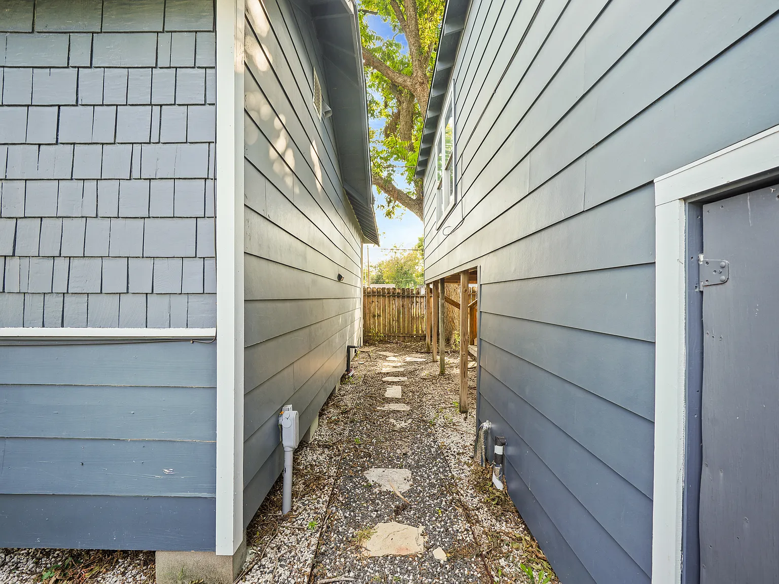 Morris Street (1205) - A - 1205... — Photo 4