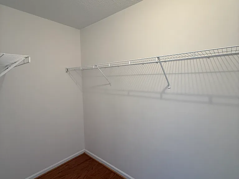 139 Kingscreek Dr — Photo 18