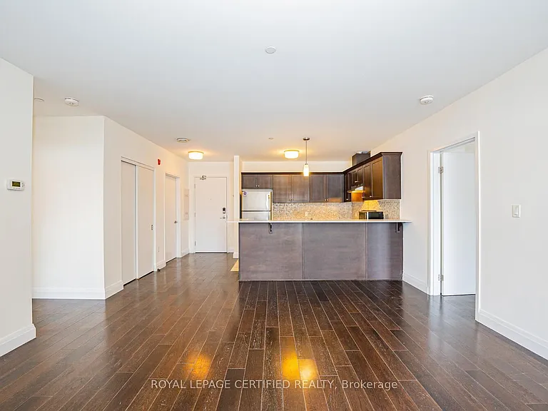 26 Wellington St #205 — Photo 17
