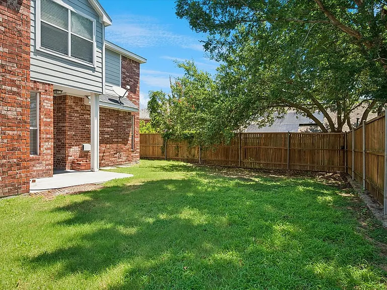 2413 Aberdeen Ave — Photo 14