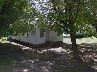 1249 N 8th St, Clinton, IN 47842