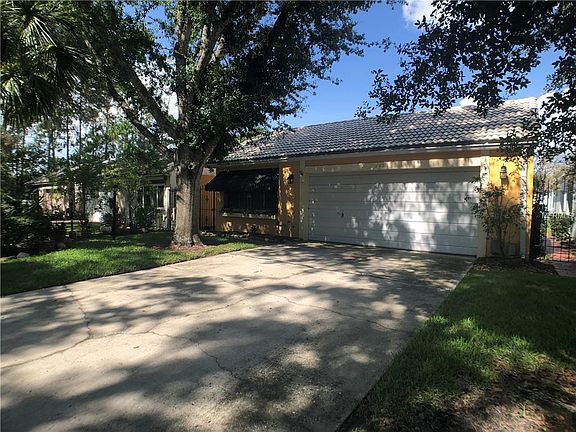 2nd image of 242 W Rosa Blanca Dr W