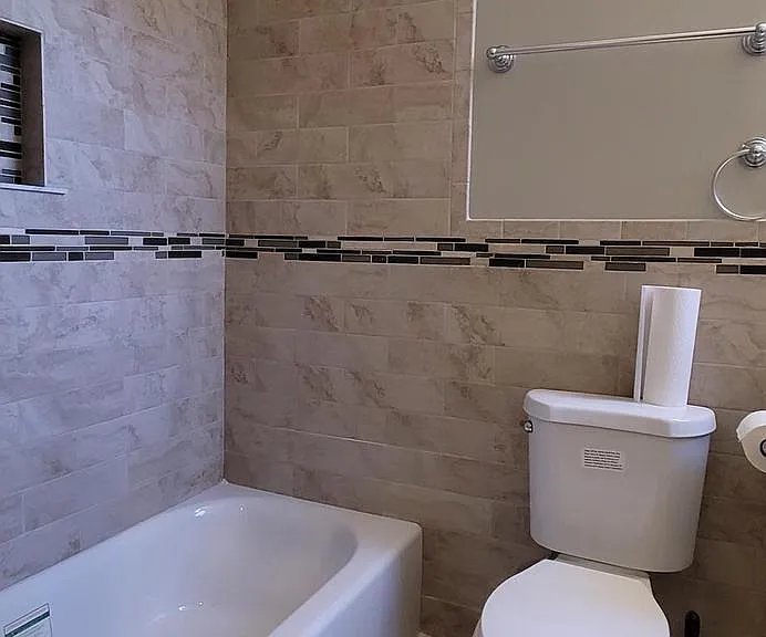4233 Lancaster Ave #2 — Photo 3
