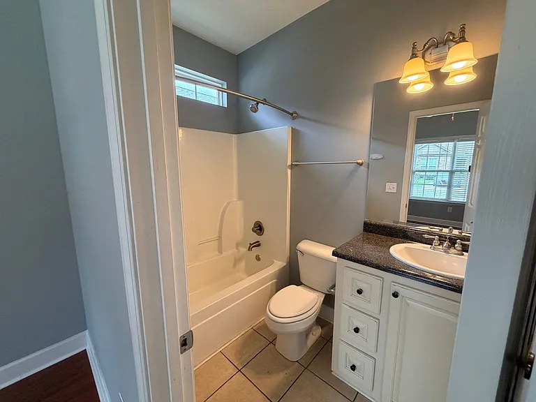5079 Greyfield Pl N — Photo 6