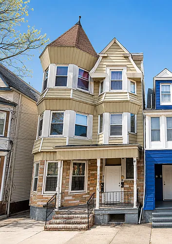 104 Milford Ave #1 Photo 1