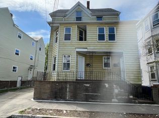 12-14 Princeton St, New Bedford, MA 02745