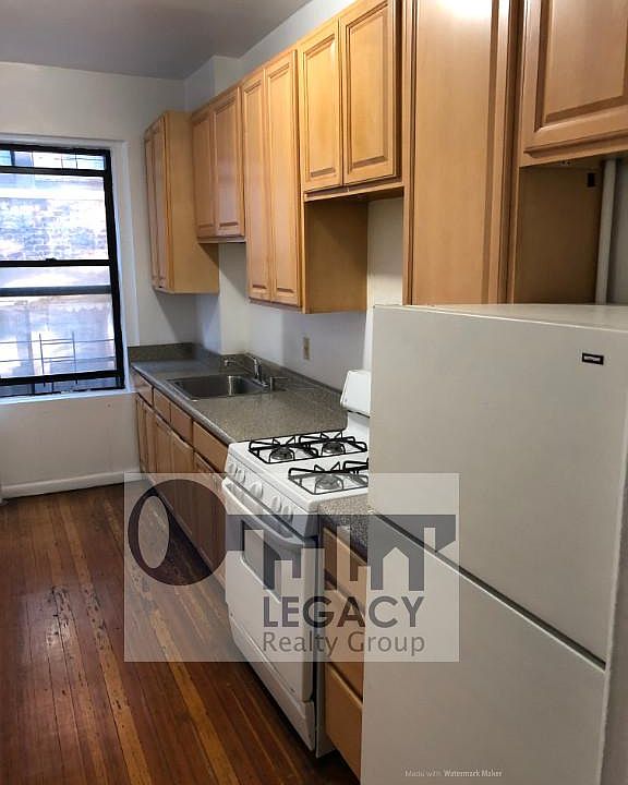 1st image of 650 W 204th St APT 31