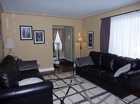 3rd image of 305 Doris Ave
