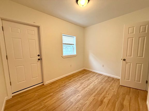 4th image of 2040 S Philip St #A