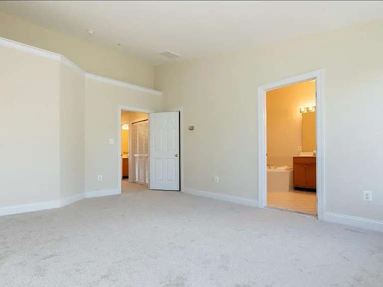 22109 Fair Garden Ln — Photo 7
