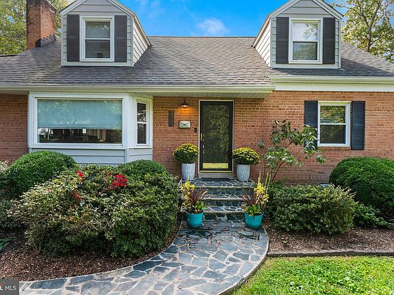 5th image of 2303 Cavendish Dr