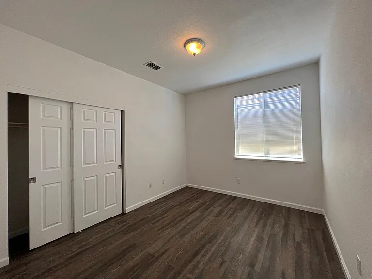 120 Stone Valley Cir — Photo 23