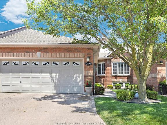 2nd image of 32 Robson Rd #6