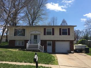105 Dillon Rd, Marquette Heights, IL 61554