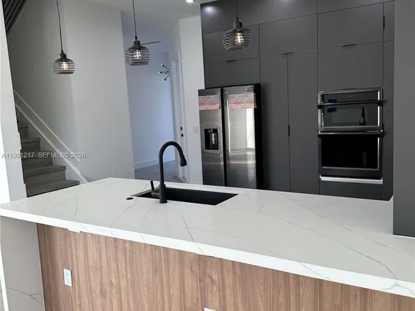 4625 SW 32nd Ave #Townhouse 1c, Fort Lauderdale, FL 33312
