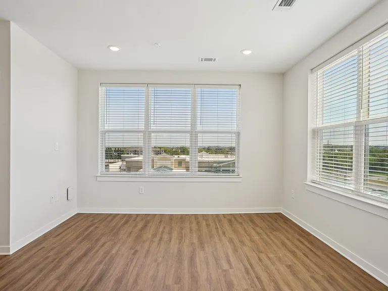 The Residences at Christenbury Village — Photo 13