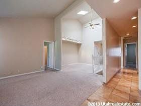 4th image of 2246 E Lincoln Ct