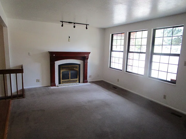 3087 N 575 E — Photo 18