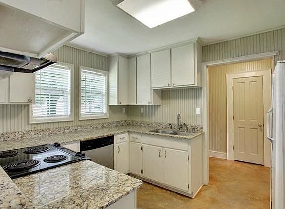 5th image of 107 Eden Isles Blvd
