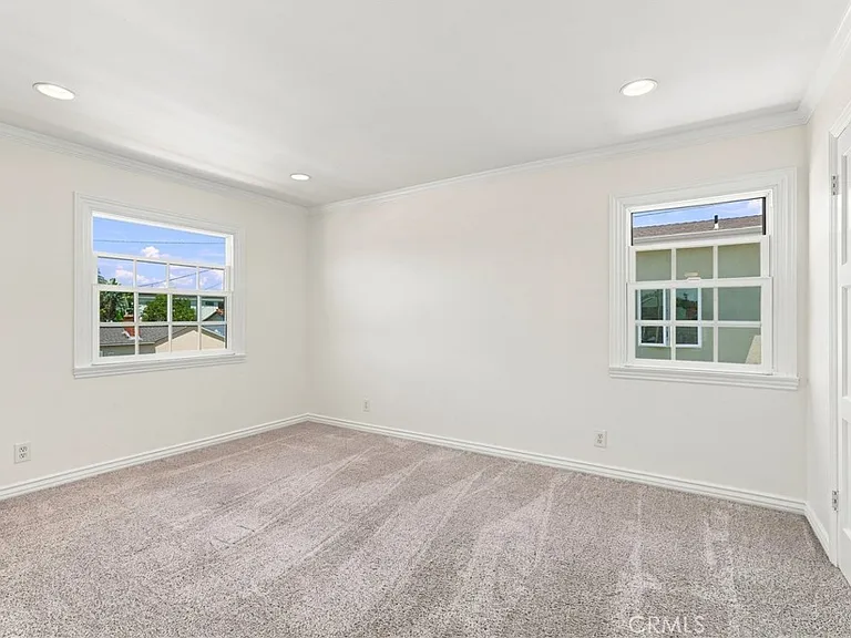 1408 Harkness St — Photo 39