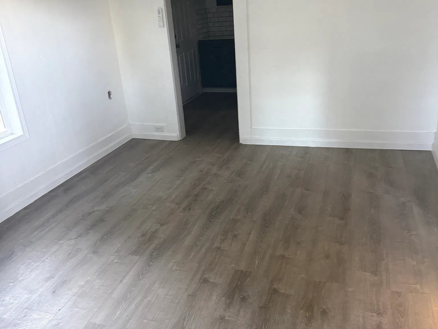 Fully Renovated 1/1 — Photo 4