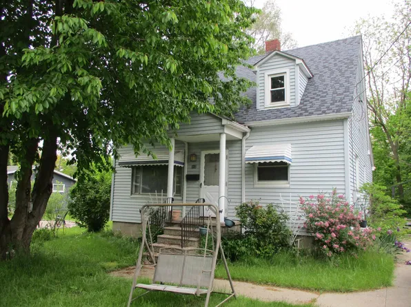 312 Leland St, Flushing, MI 48433
