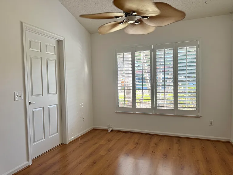 6944 Misty Lake Way — Photo 19