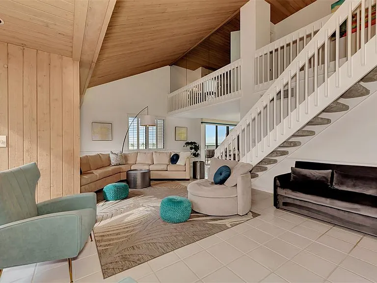 4900 Ocean Blvd #501 — Photo 31