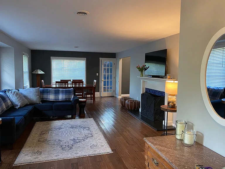 7843 Oakhurst Cir — Photo 16