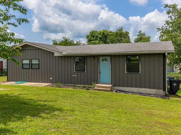1609 Amy Street, West Plains, MO 65775
