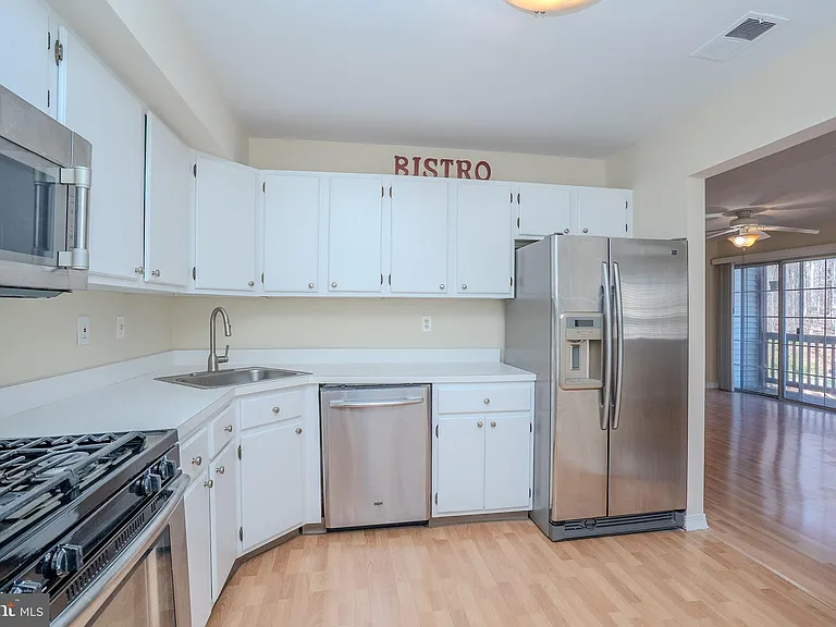 6202 Cedar Ct — Photo 10