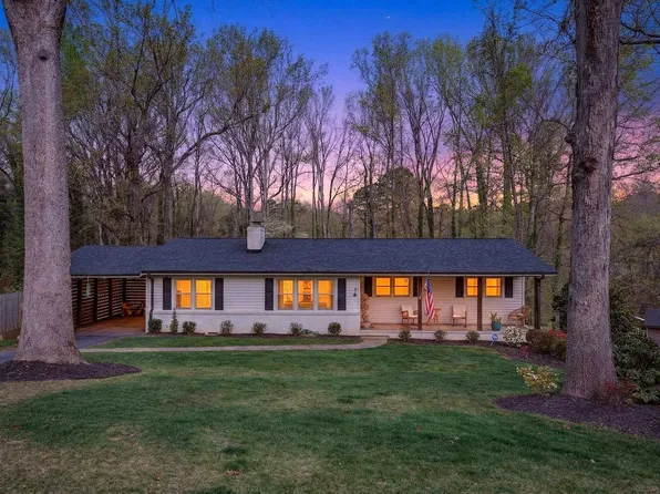 18 Miracle Dr, Greenville, SC 29605