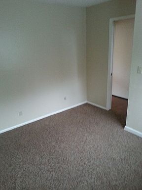 4th image of 346 Nord Ave #75b84ea05