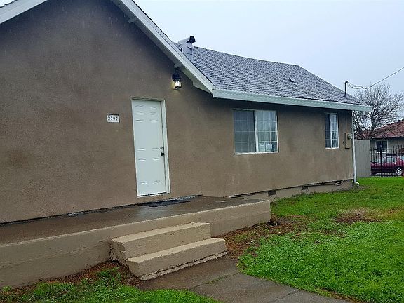 2nd image of 2797 Norwood Ave
