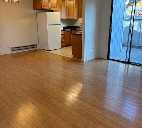 2nd image of 1125 Hester Ave