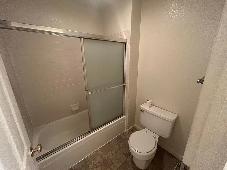 9428 Newington Way — Photo 17