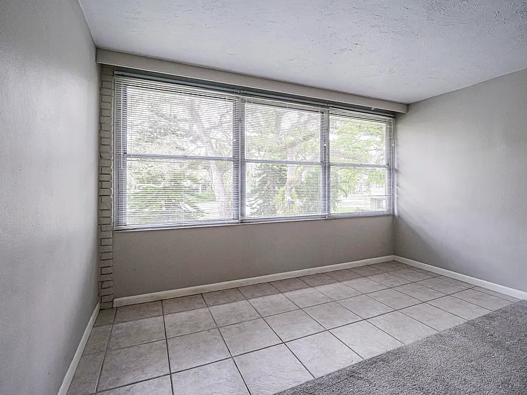 677 Royal Palm Blvd #12 — Photo 17