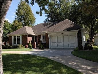 Updated Ranch w/Fin Basmnt