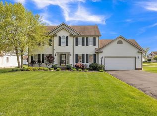 813 Fairfield Dr, Boardman, OH